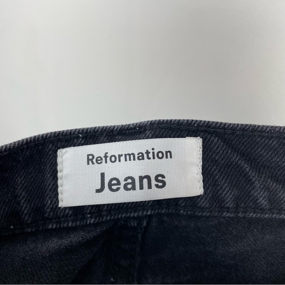 Reformation Cynthia High Rise Straight Jeans Button Fly Washed Black - Picture 10 of 12